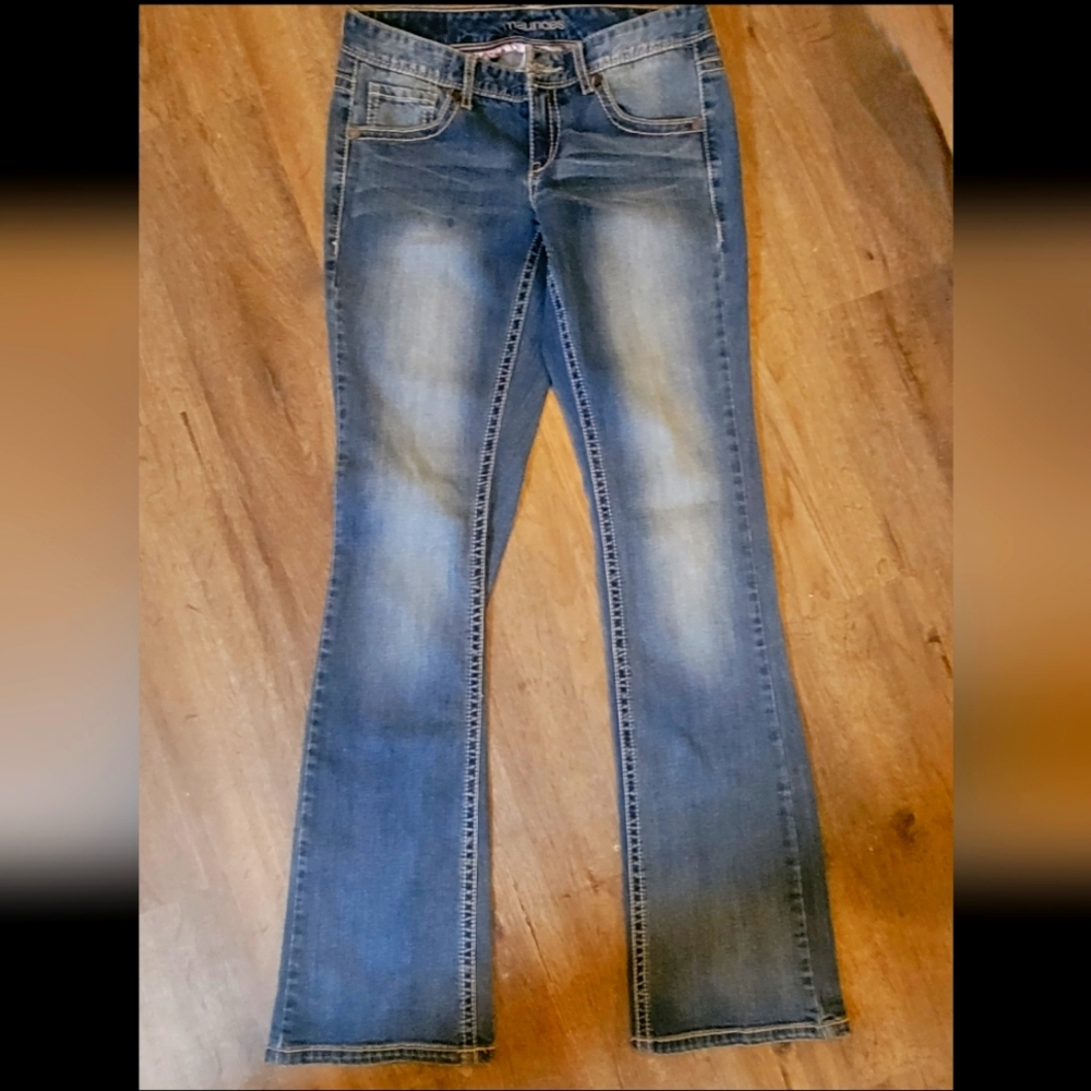 Maurices boot cut jeans size 1/2regular